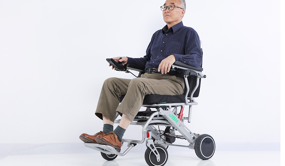 Электрическая инвалидная коляска D29