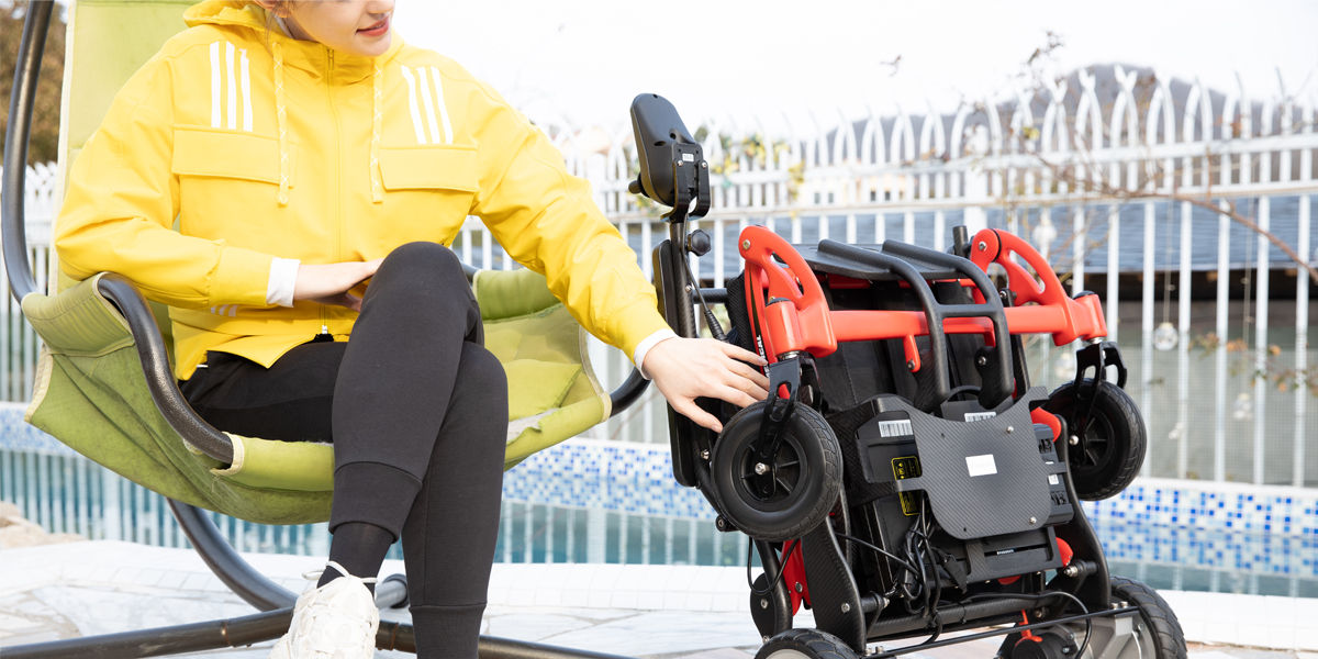 JBH Электрическая инвалидная коляска